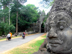 Volunteering holiday in Cambodia 