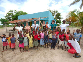 Mozambique teaching and community projects