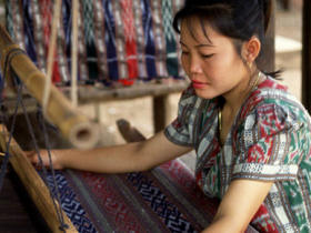 Small group tours to Thailand