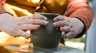 Traditional skills & crafts holidays