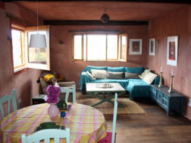Lanzarote rural self catering accommodation, Canary Islands