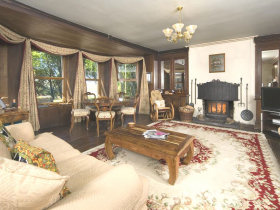 Snowdonia country farmhouse B&B in Wales