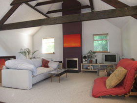 Vegetarian bed & breakfast in West Wales 
