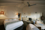 Bedroom, Luxury lodge in Australia