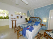 Port Antonio hotel, bedroom