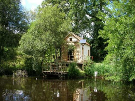 Dordogne self catering cabin sleeping 4