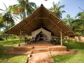 Tented beach resort, Gazi Bay