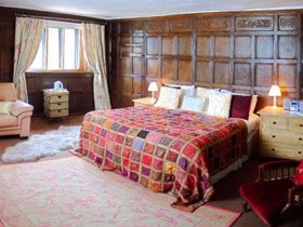 Organic farmstay accommodation in Somerset, England