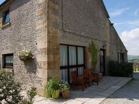 Self catering accommodation for 2 or 3 people, Peak District