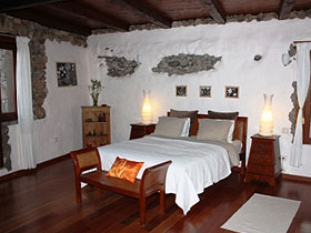 Lanzarote villa accommodation, Canary Islands