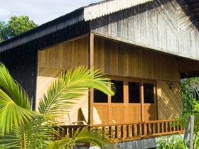 Pom Pom Island resort in Borneo