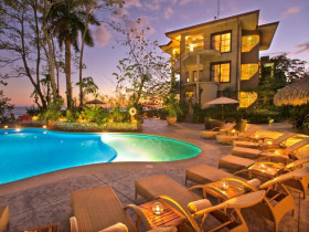 Costa Rica luxury beach resort by Responsible Travel