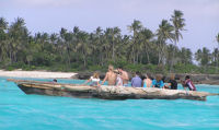 Dhow, beach bungalow and hotel in Zanzibar
