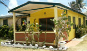 Sunshine cottage, self catering beach chalets