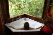 Spa bath, wildnerness retreat, Cairns highlands