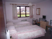 Bedroom, B&B in Lewiston, near Loch Ness