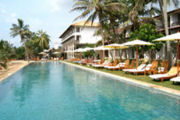 Swimming pool, Luxury hotel in Sri Lanka