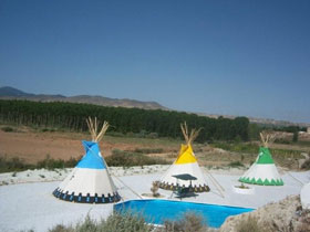 Tipi holidays