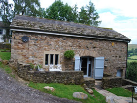 Yorkshire Dales self catering eco barn
