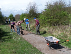 Volunteering in the sun, Lewes