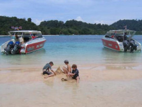 Off the beaten track family holiday to Thailand