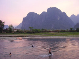 China to Thailand overland tours