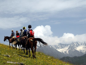 Georgia horse trekking holiday