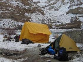 Indian Himalayas trekking holiday, Chadar trek