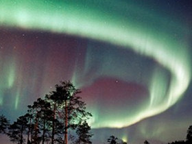 Northern Lights holiday in Lapland, aurora alarm