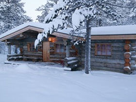Igloo family holiday in Lapland
