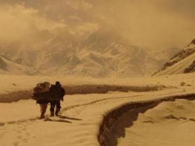 Indian Himalayas trekking holiday, Chadar trek
