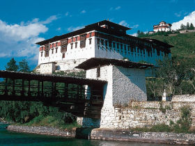 Small group Bhutan trekking holiday
