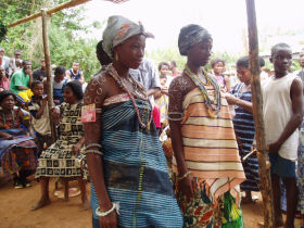 Kente weaving tour, Ghana