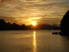 Small group tours to Vietnam and Cambodia
