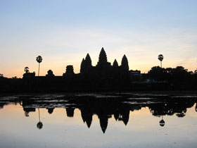 Small group tours to Vietnam and Cambodia
