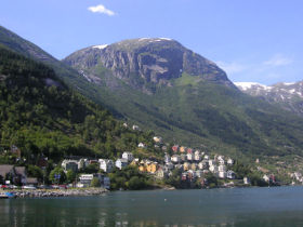 Self drive fjord holiday in Norway 