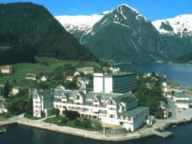 Self drive fjord holiday in Norway 