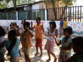 Burmese community volunteering, Thailand