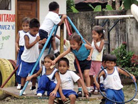 Community volunteering in Ecuador