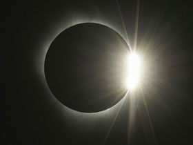 Solar eclipse holiday in the Arctic Spitzbergen