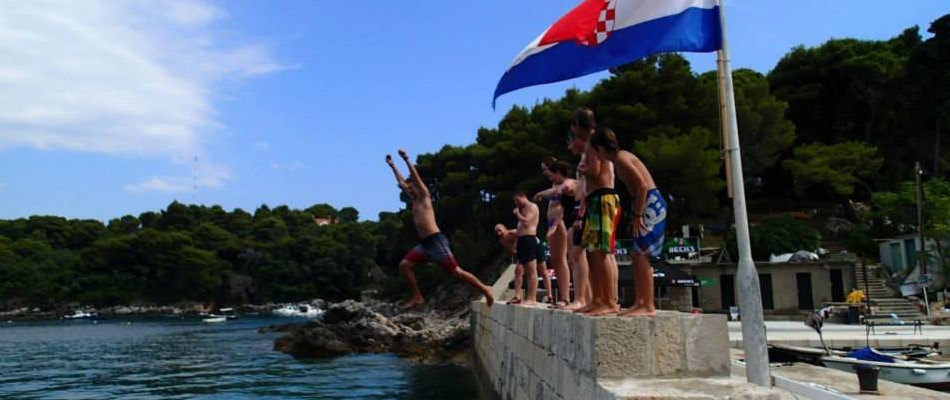 Kids diving in