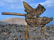 Montanas del Fuego sign, Lanzarote. Photo by Lanzarote Tourist Board