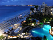 The Ritz Carlton, Cayman Islands. Photo by Cayman Islands Tourist Board