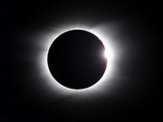 Solar eclipse holidays, main image