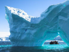 Antarctica holiday cruise