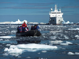 Antarctica holiday cruise