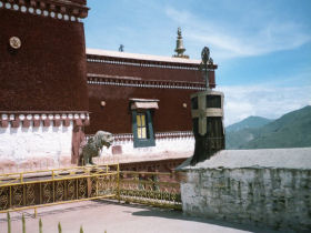 Tibet overland expedition