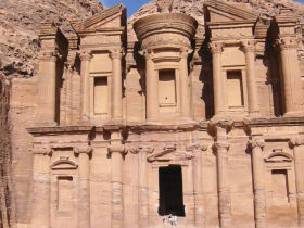 Family holiday to Jordan, Journey to the Lost City