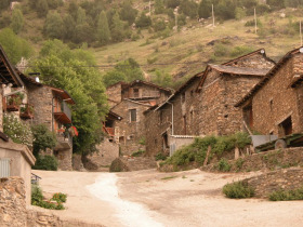 Pyrenees activity holiday