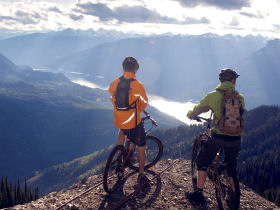Rocky Mountain singletrack biking tour, Canada